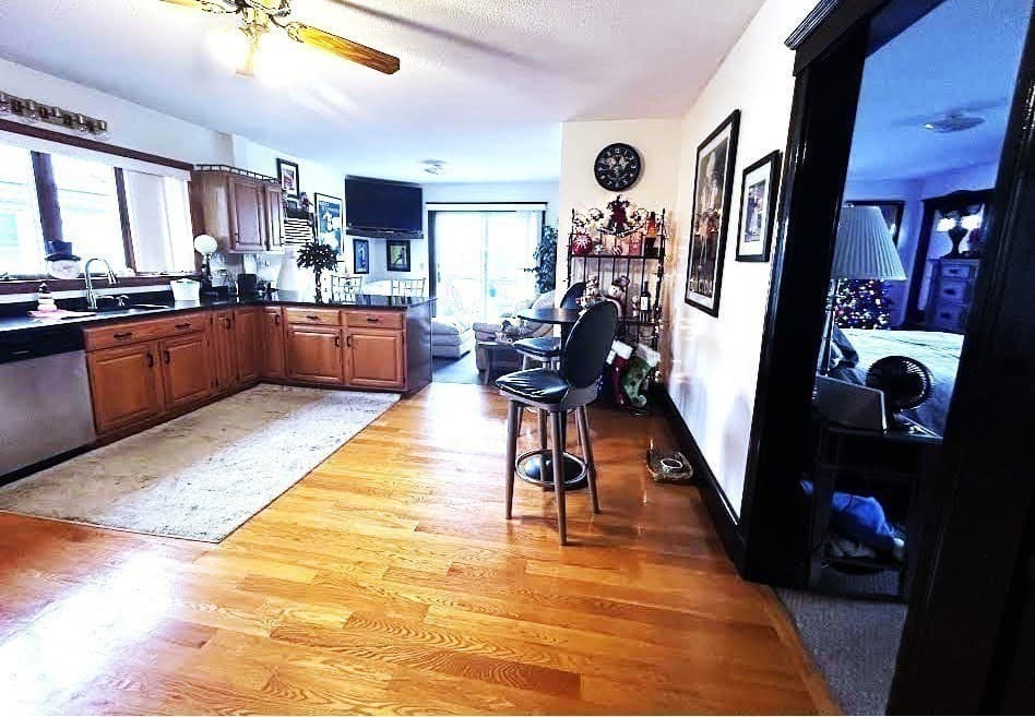 Multi Family at 10-12 Fairview Ave, Swampscott MA 01907, Swampscott, photo 30 of 37