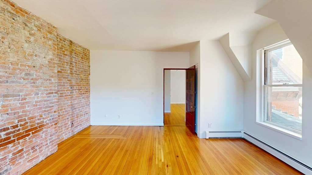 1575 Beacon St # 3R, Brookline MA 02446 photo 9