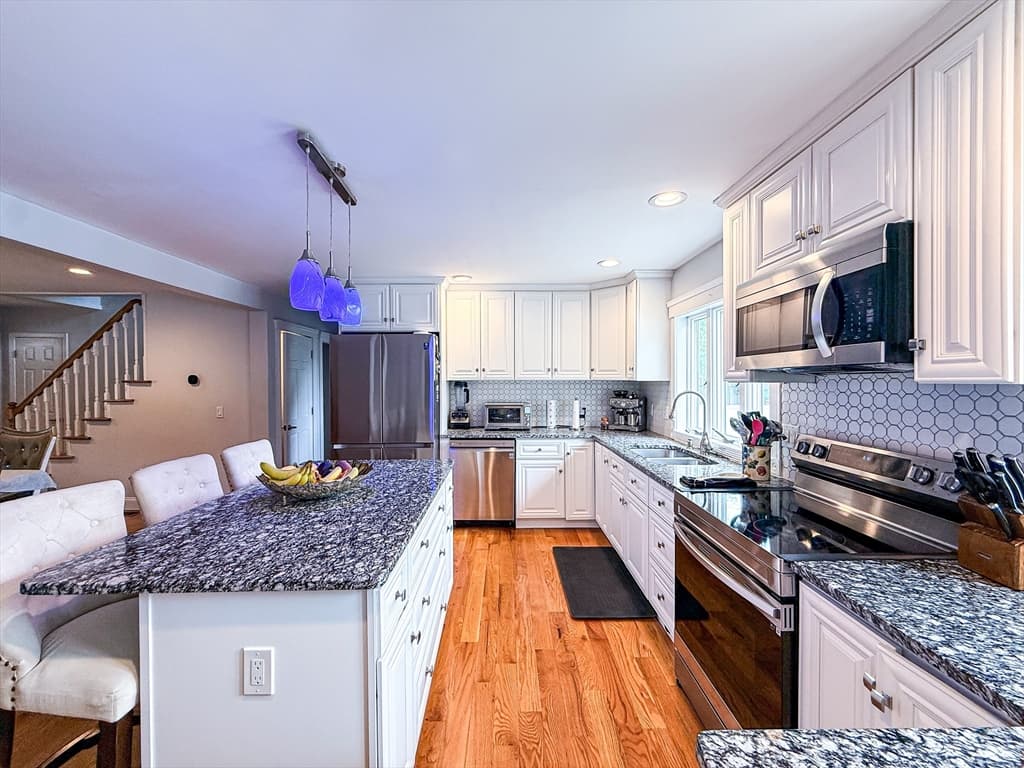 31 Jefferson Rd, Northborough MA 01532 photo 5
