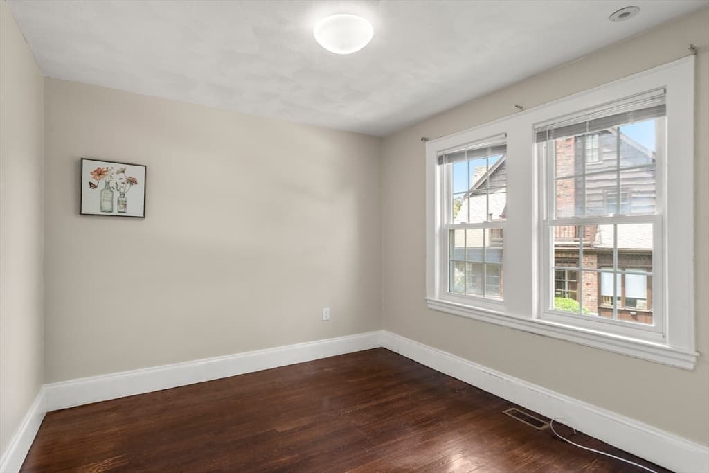 4 Madison St, Belmont MA 02478 photo 15