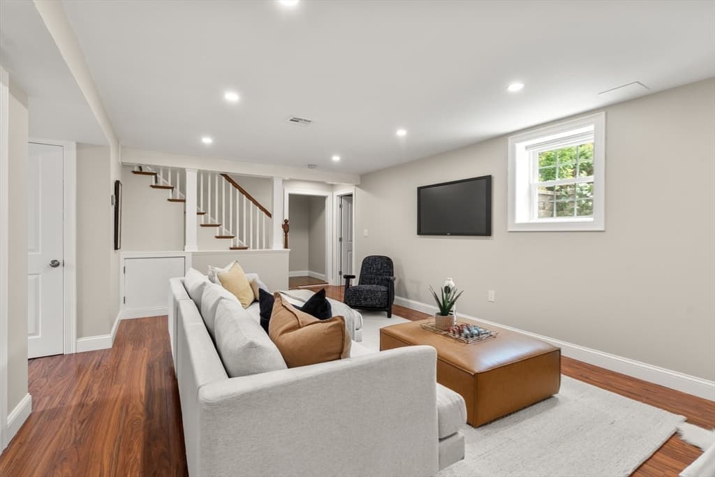 4 Madison St, Belmont MA 02478 photo 31