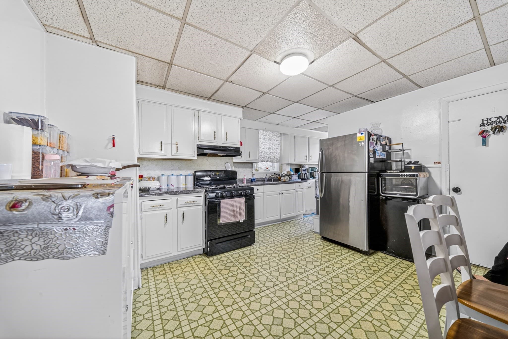 2 Family - 2 Units Up/Down at 39 Derby St, Somerville MA 02145, photo 34 of 38