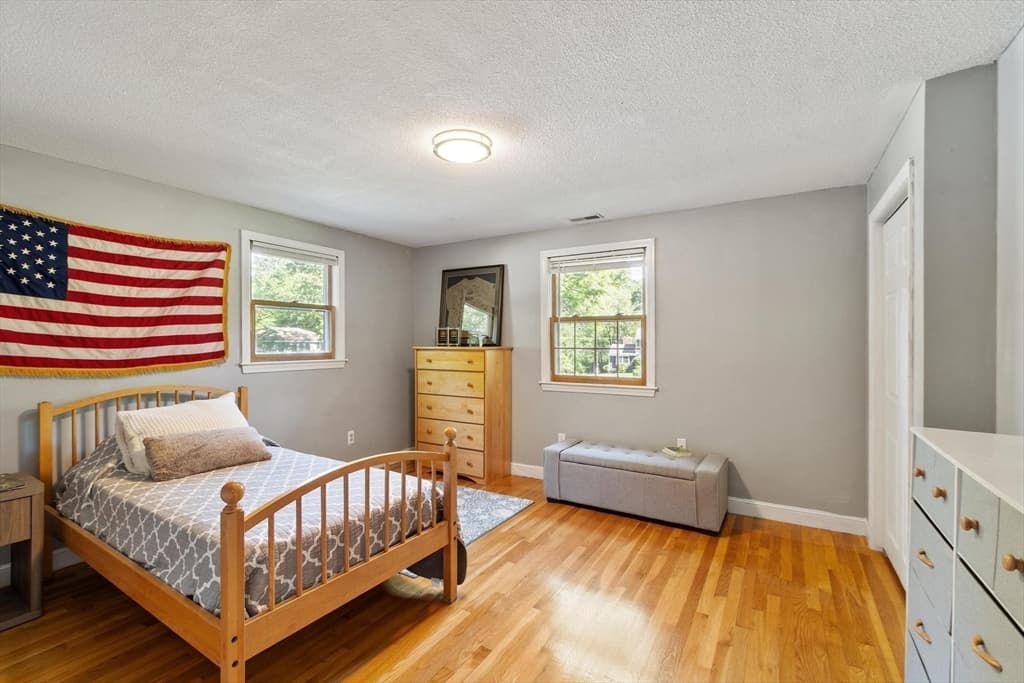 10 Lancaster Place, Andover MA 01810 photo 27