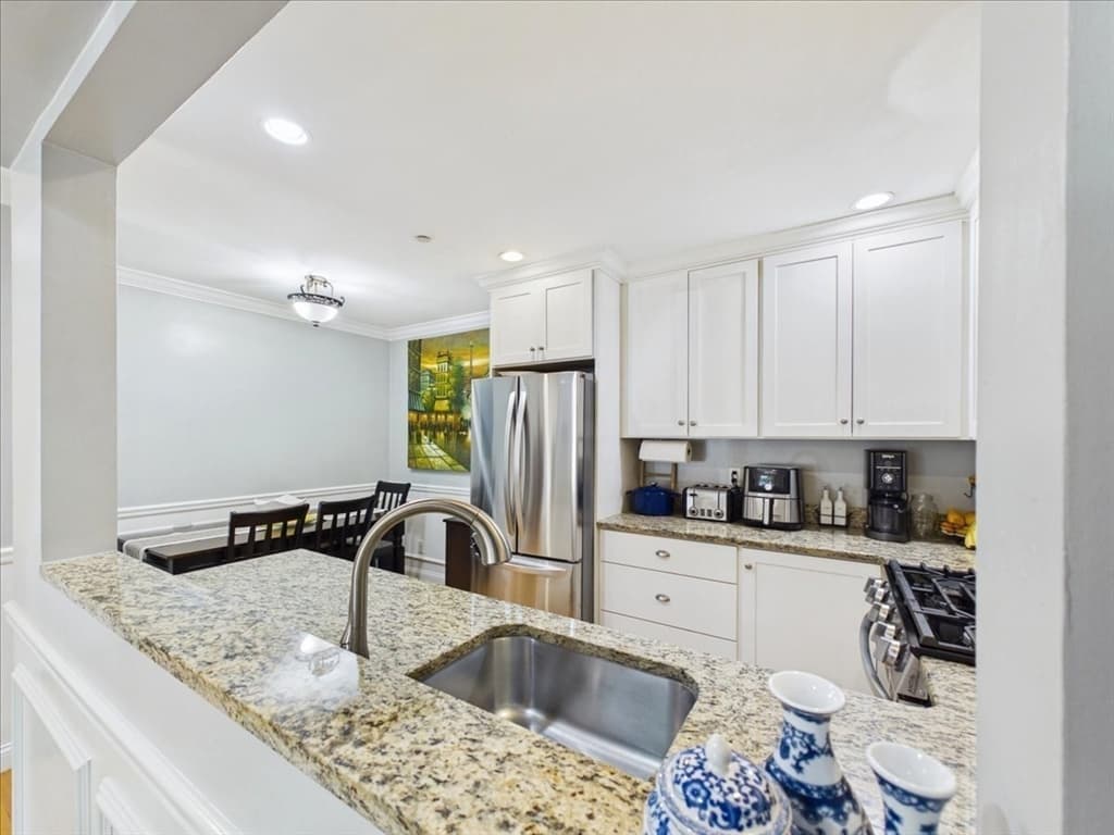 153 Sumner St # 1, Quincy MA 02169 photo 8