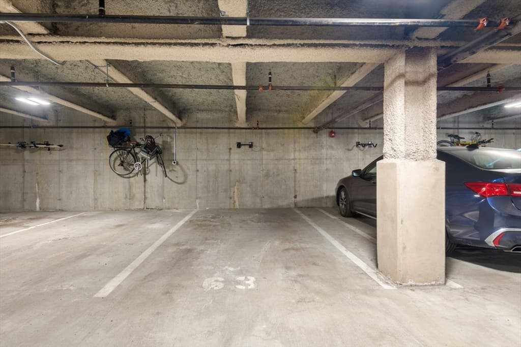 Condominium at 3531 Washington St # 304, Boston MA 02130, photo 7 of 8