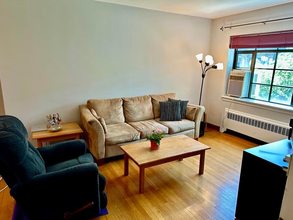 Condominium at 75 Strathmore Rd # 6, Boston MA 02135, photo 3 of 9