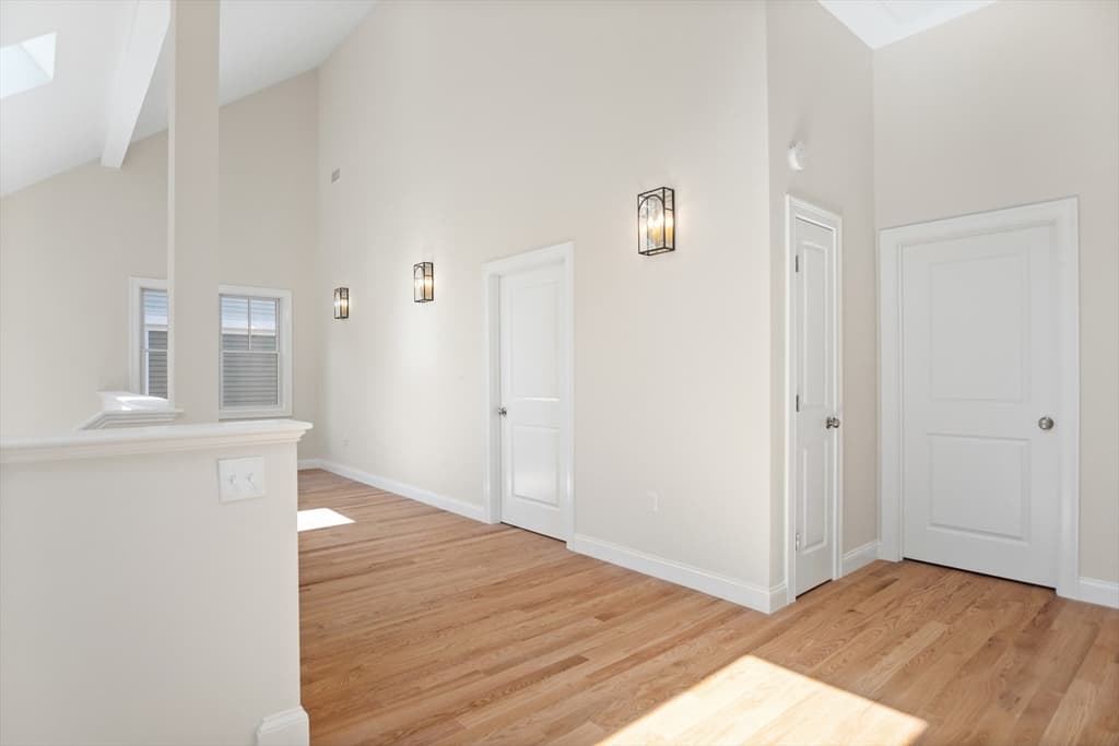 Condominium at 18 Talbot Lane # 18, Reading MA 01867, Reading, photo 27 of 33