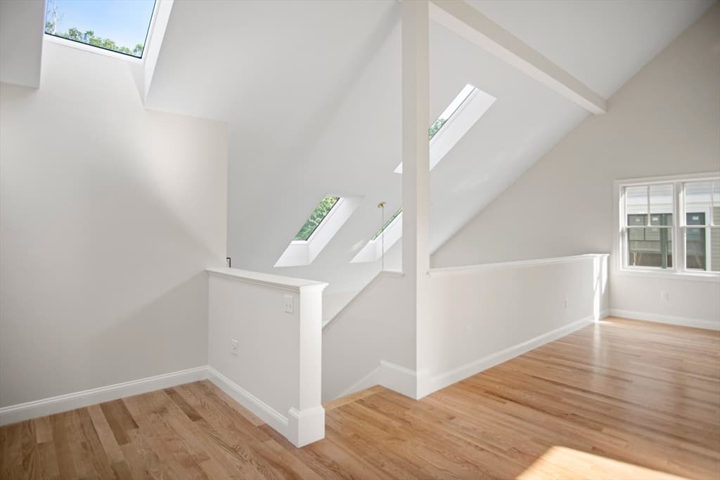 Condominium at 18 Talbot Lane # 18, Reading MA 01867, Reading, photo 24 of 33