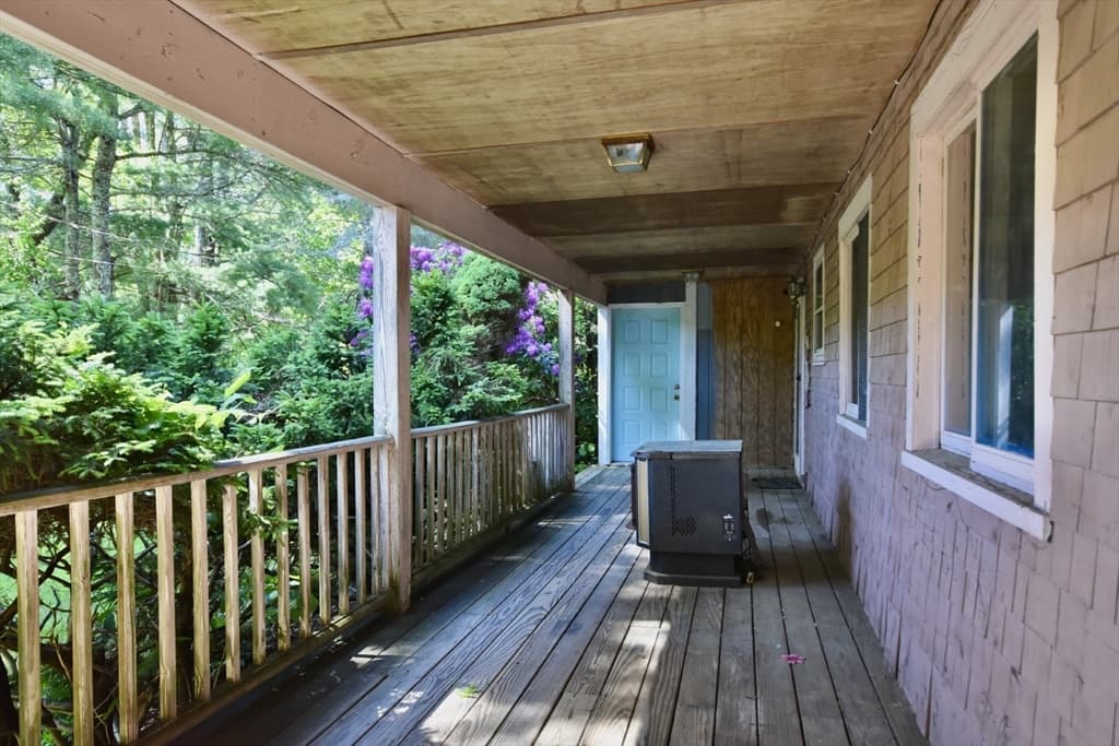 19 South Kingman Street, Lakeville MA 02347 photo 3