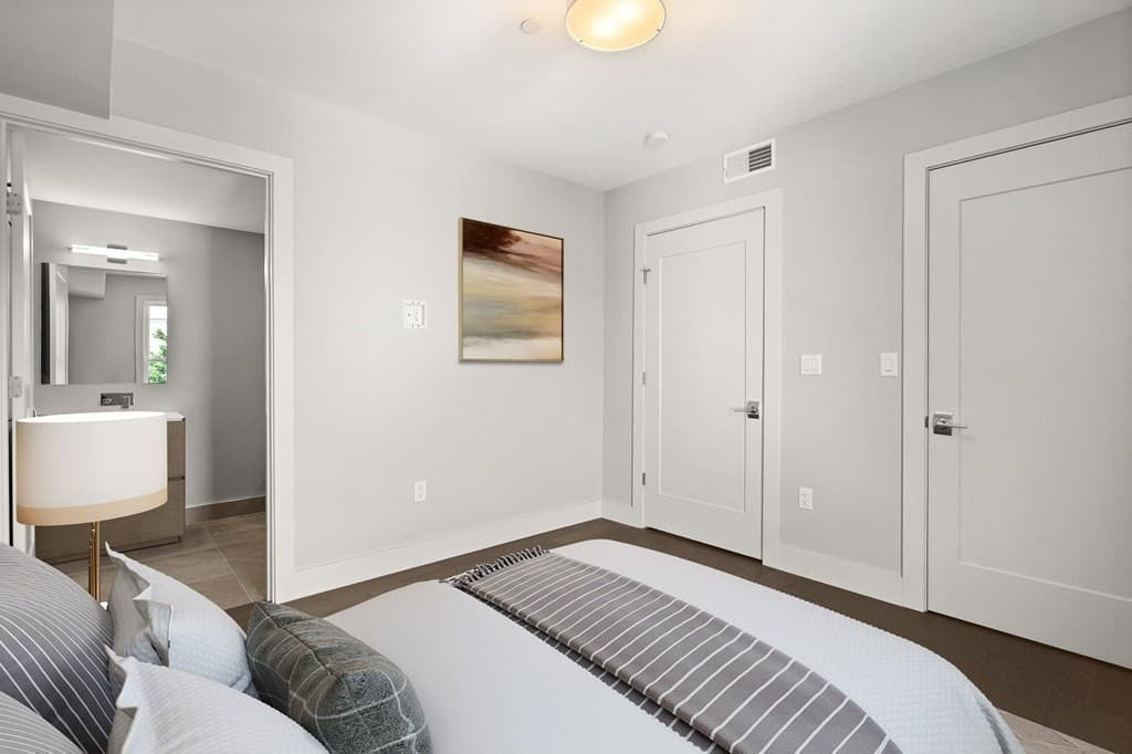 Condominium at 410 W Broadway # 305, Boston MA 02127, Boston, photo 6 of 21