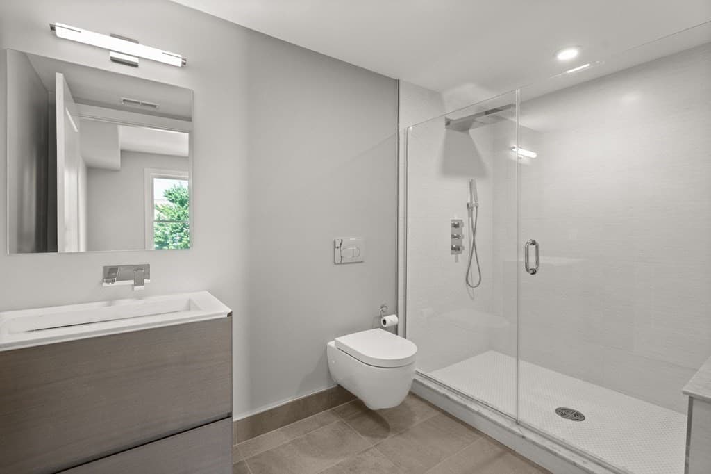 Condominium at 410 W Broadway # 305, Boston MA 02127, Boston, photo 15 of 21