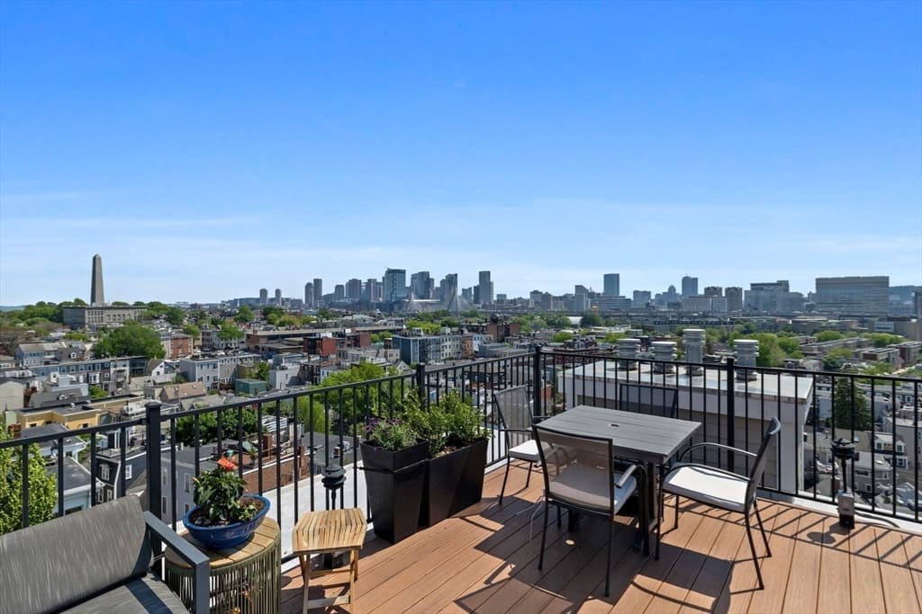 Condominium at 284 Bunker Hill St # 5, Boston MA 02129, Boston, photo 27 of 28