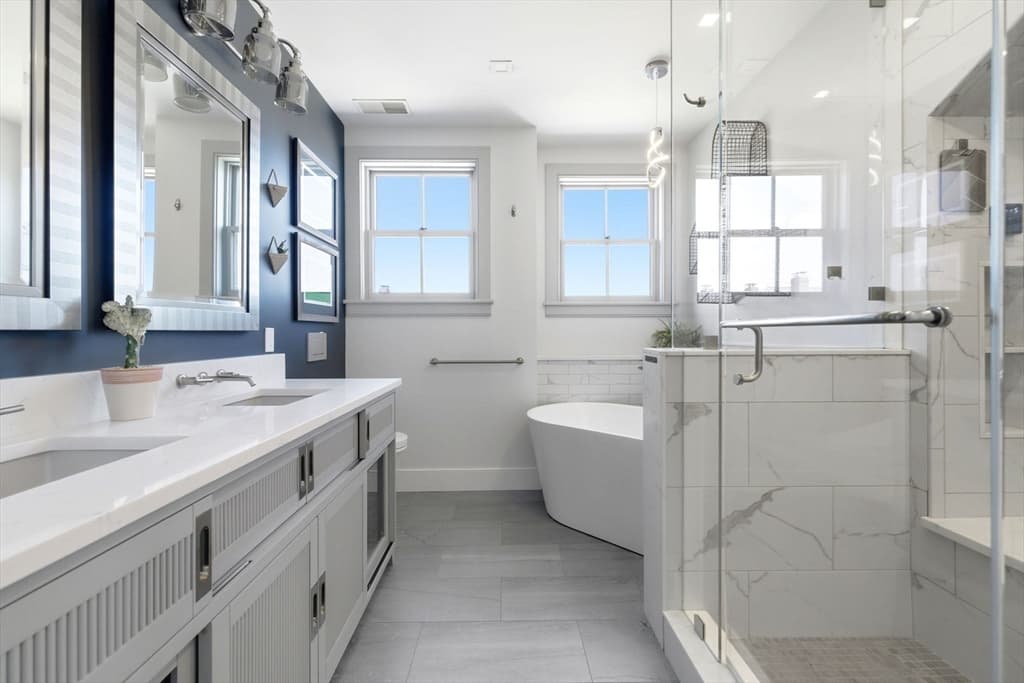 Condominium at 284 Bunker Hill St # 5, Boston MA 02129, Boston, photo 20 of 28