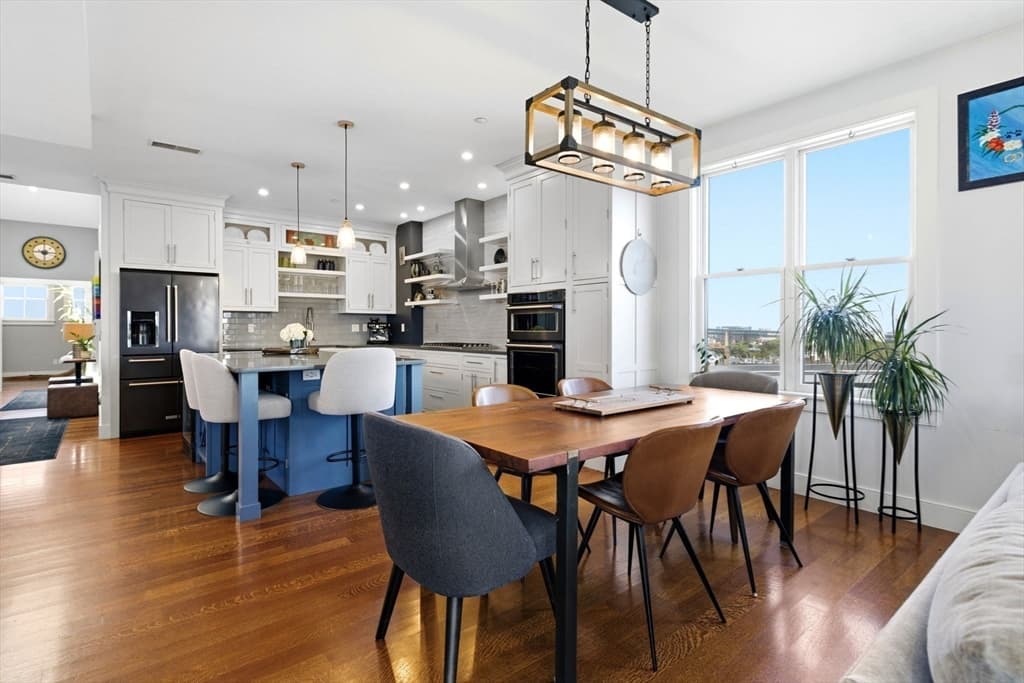 Condominium at 284 Bunker Hill St # 5, Boston MA 02129, Boston, photo 11 of 28