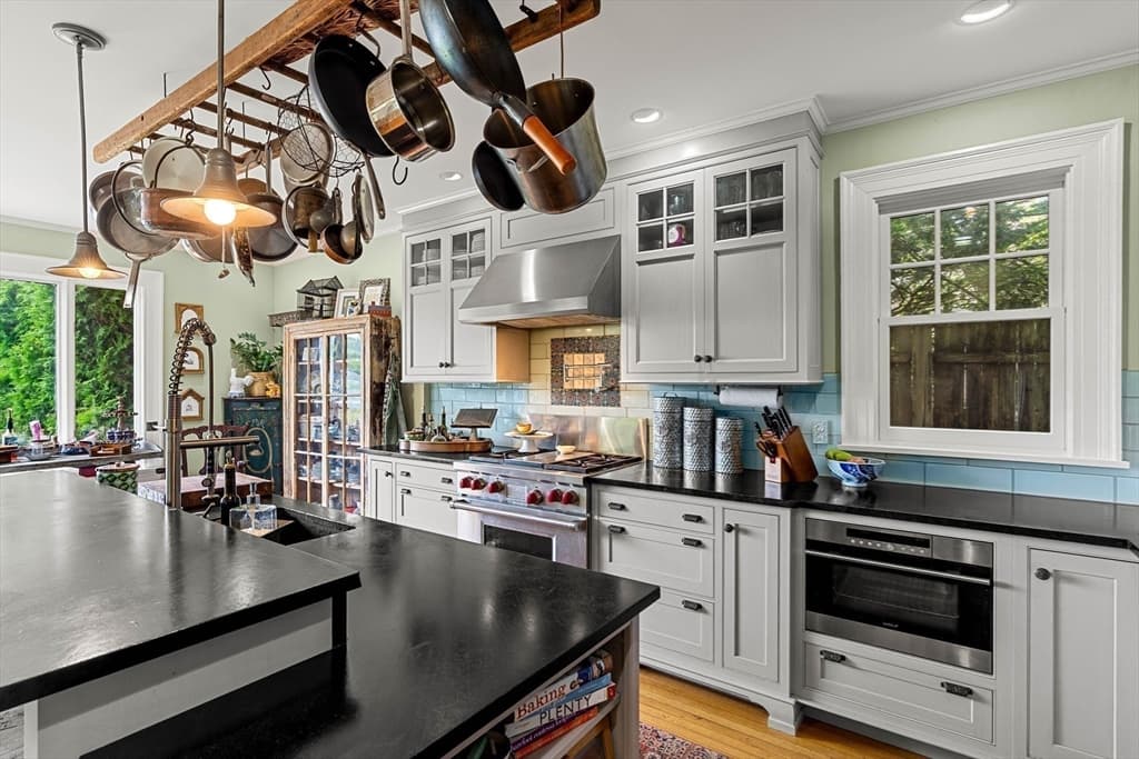 29 Galloupes Point Road, Swampscott MA 01907 photo 13