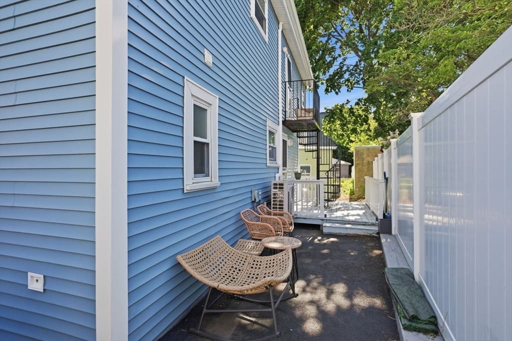 Condominium at 34 Underhill St # 4, Winthrop MA 02152, Winthrop, photo 15 of 17