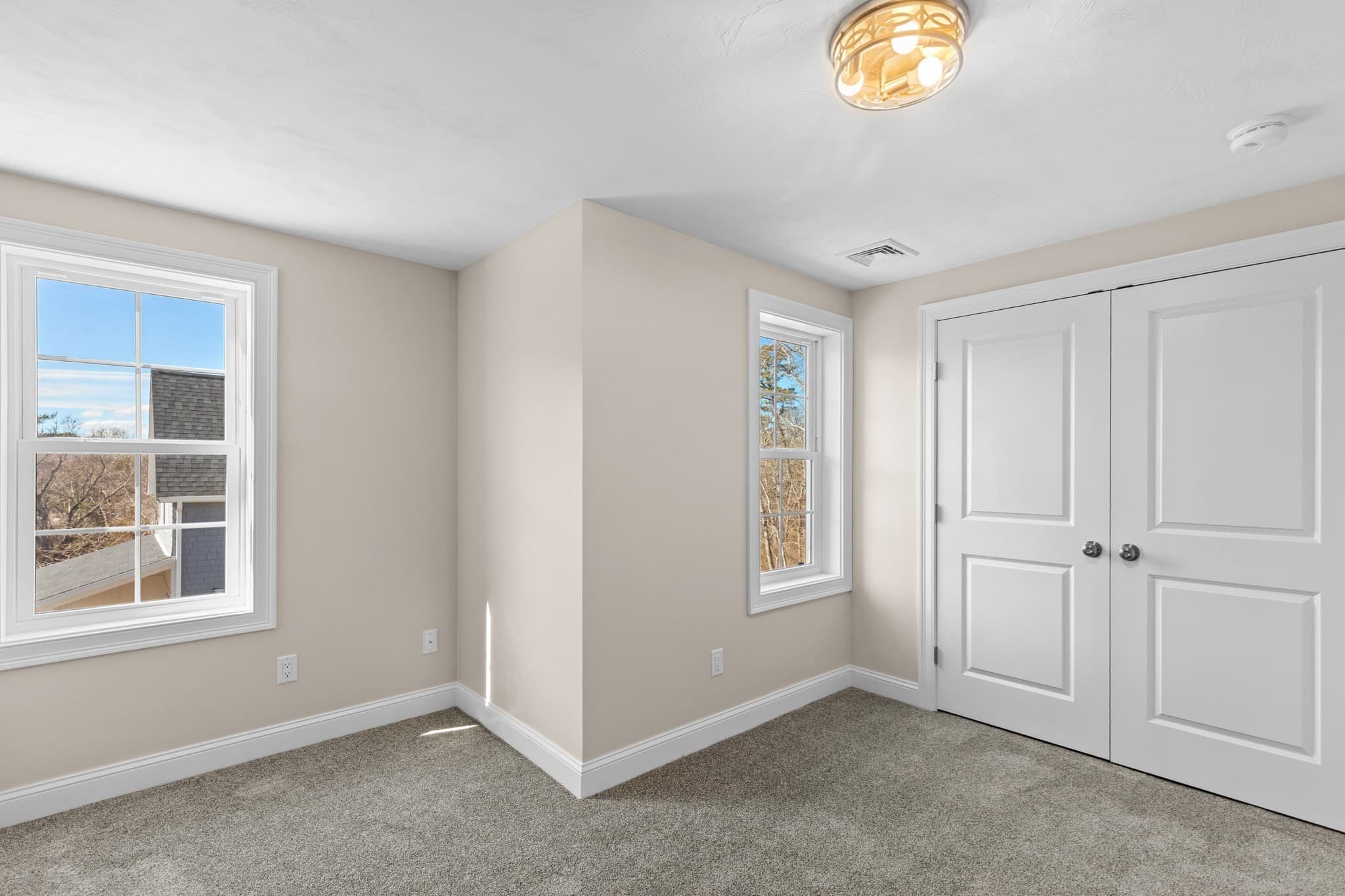 Single Family Residence at 1234 State Rd # 5, Plymouth MA 02360, photo 20 of 37