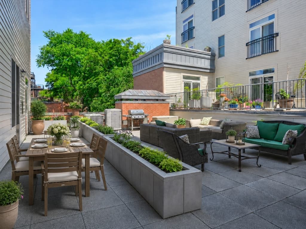 Condominium at 1721 Washington St # 201, Boston MA 02118, photo 16 of 16