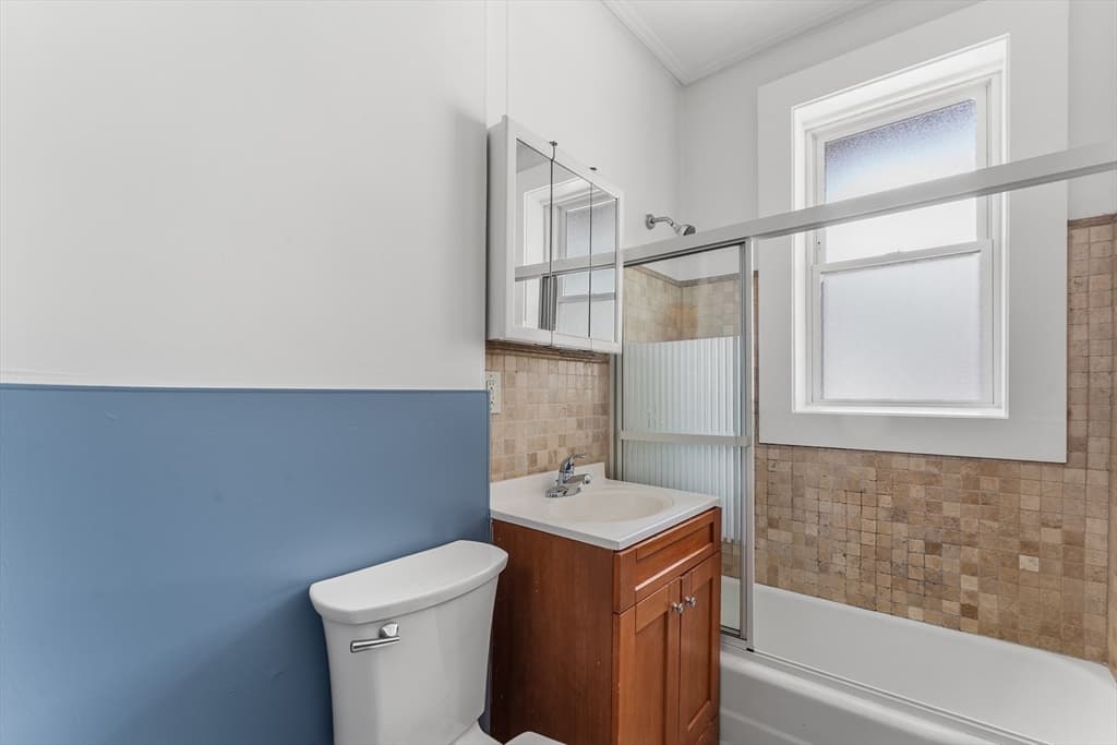 16 Leavitt St # 2, Salem MA 01970 photo 8