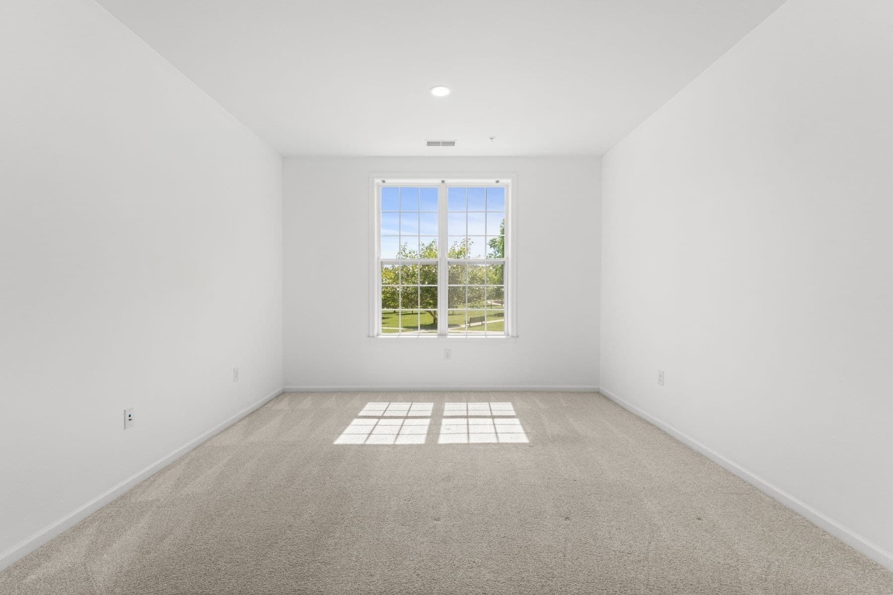 Condominium at 2106 Simeon Howard Way # 2106, Westborough MA 01581, photo 17 of 32