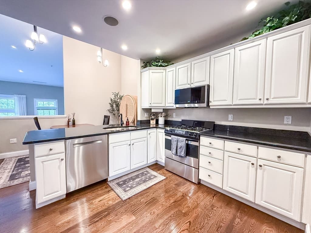 Condominium at 47 Tilden Commons Dr. # 47, Quincy MA 02171, Quincy, photo 7 of 28