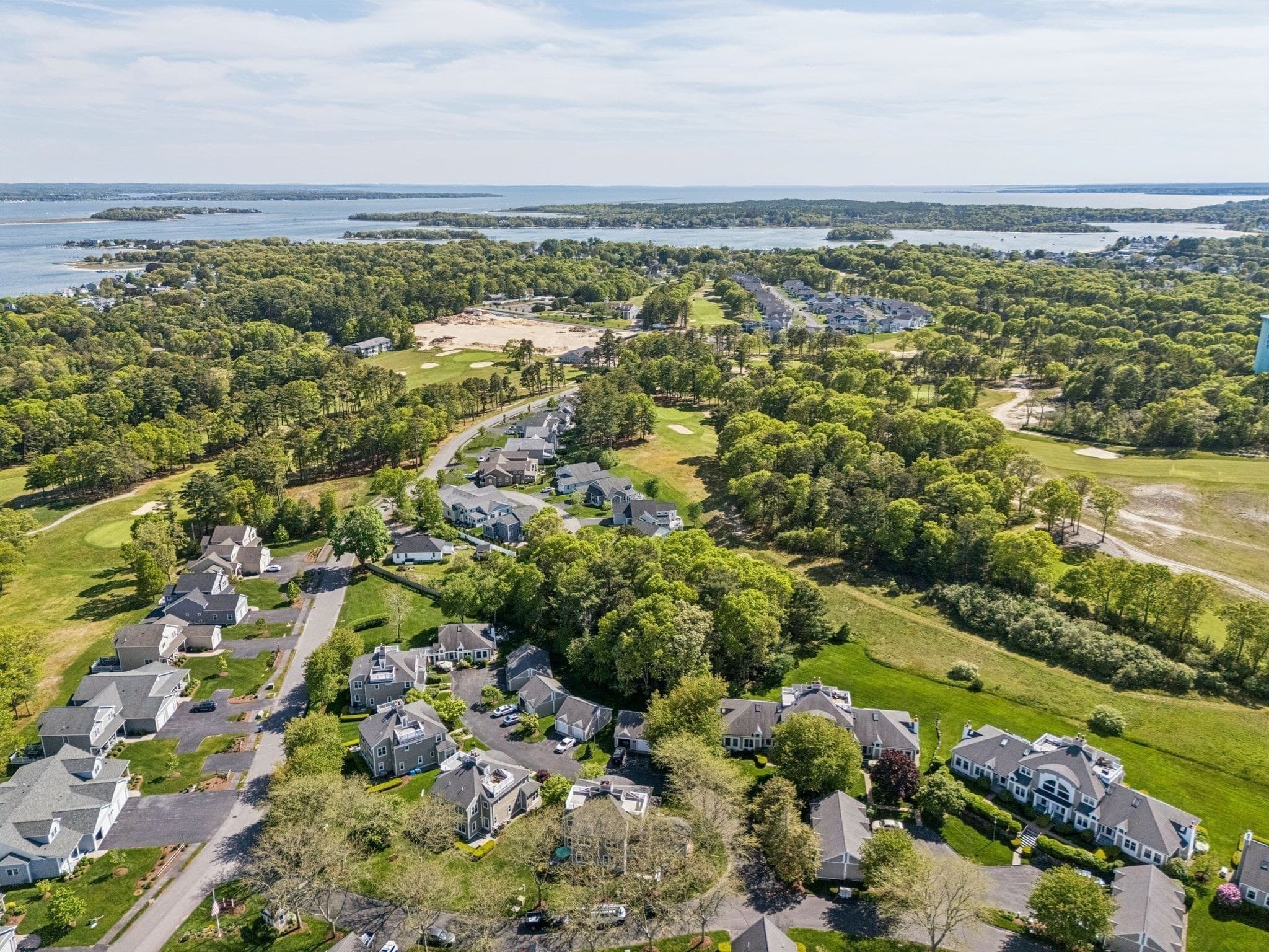 Condominium at 8 Oakmont Drive # 8, Wareham MA 02532, Wareham, photo 3 of 21