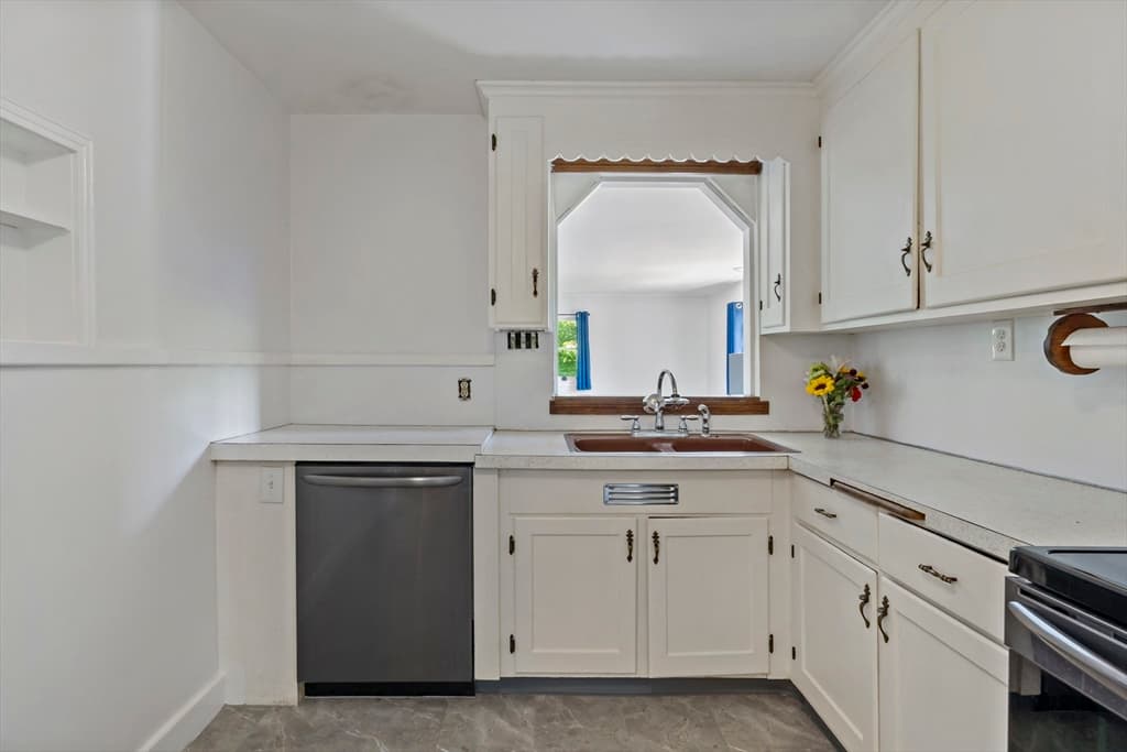 Commercial Sale at 238 Lake St, Bellingham MA 02019, photo 7 of 39