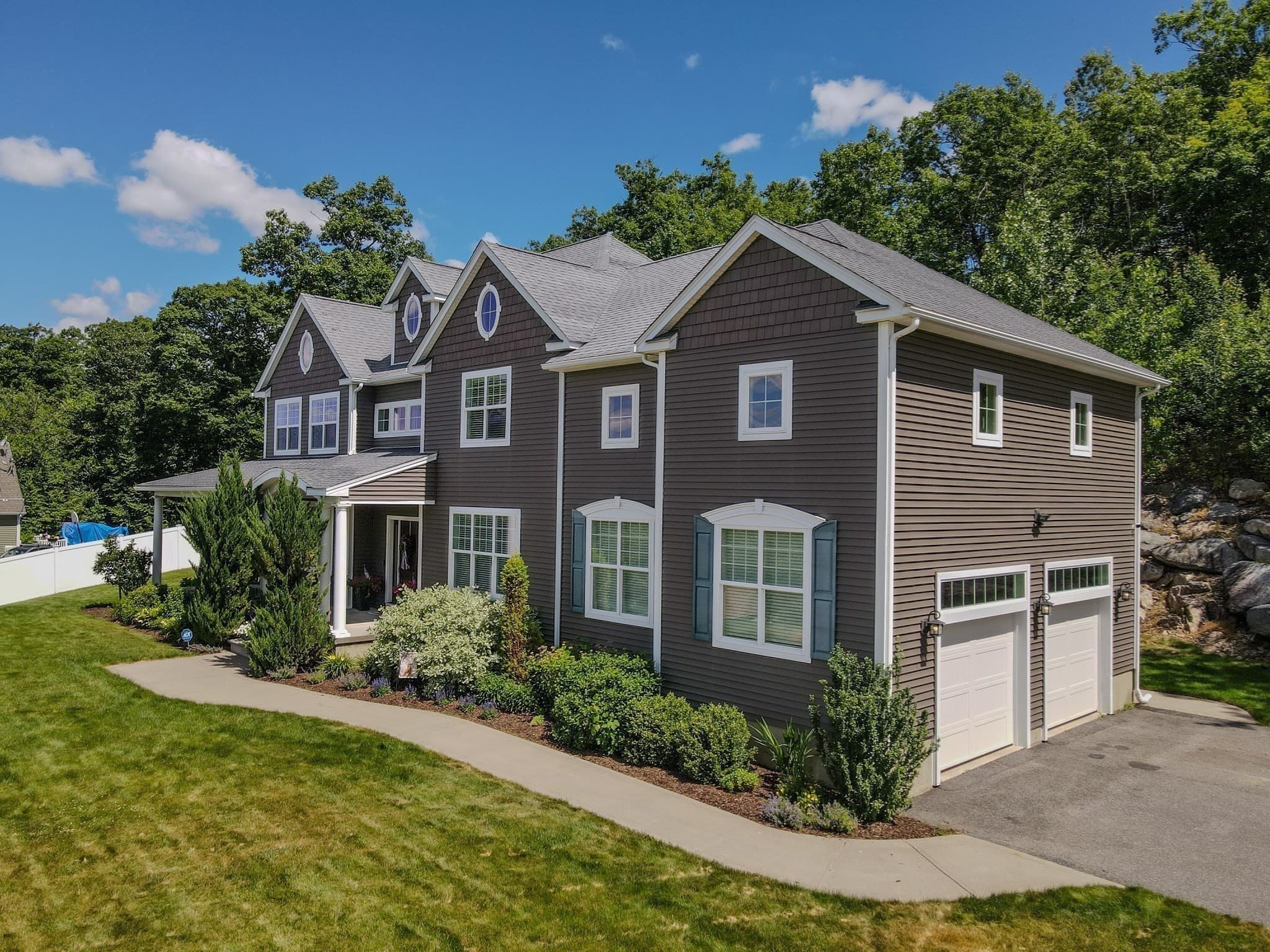 Single Family Residence at 110 Munsing Rdg, Granby MA 01033, Granby, photo 3 of 36