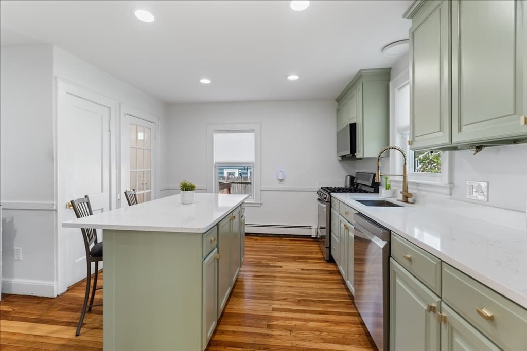 Single Family Residence at 56 Congress Place, Dedham MA 02026, photo 13 of 36