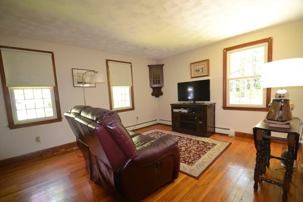 18 Bennett Rd, Rochester MA 02770 photo 16
