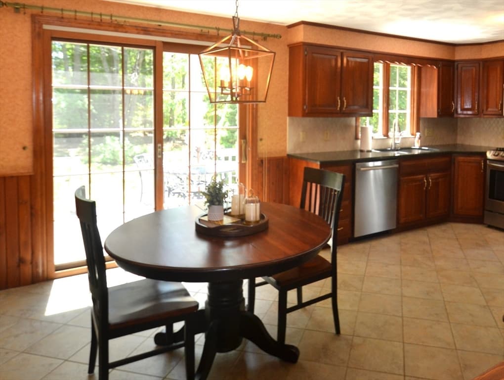 18 Bennett Rd, Rochester MA 02770 photo 7