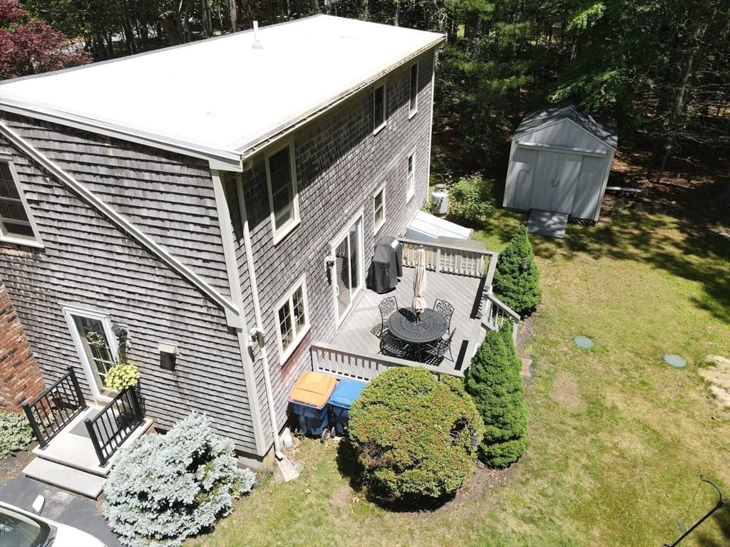 18 Bennett Rd, Rochester MA 02770 photo 3