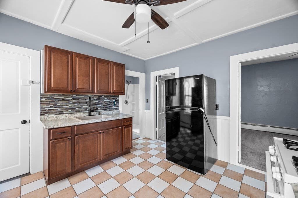 94 Eutaw Ave, Lynn MA 01902 photo 30