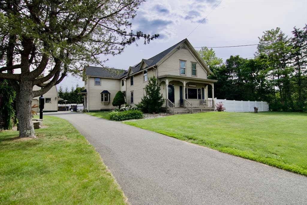 Single Family Residence at 597 Chapin St, Ludlow MA 01056, Ludlow, photo 2 of 42