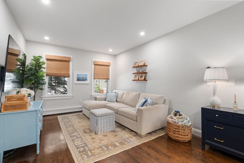 Condominium at 17 Cordis Street # 1, Boston MA 02129, Boston, photo 2 of 15