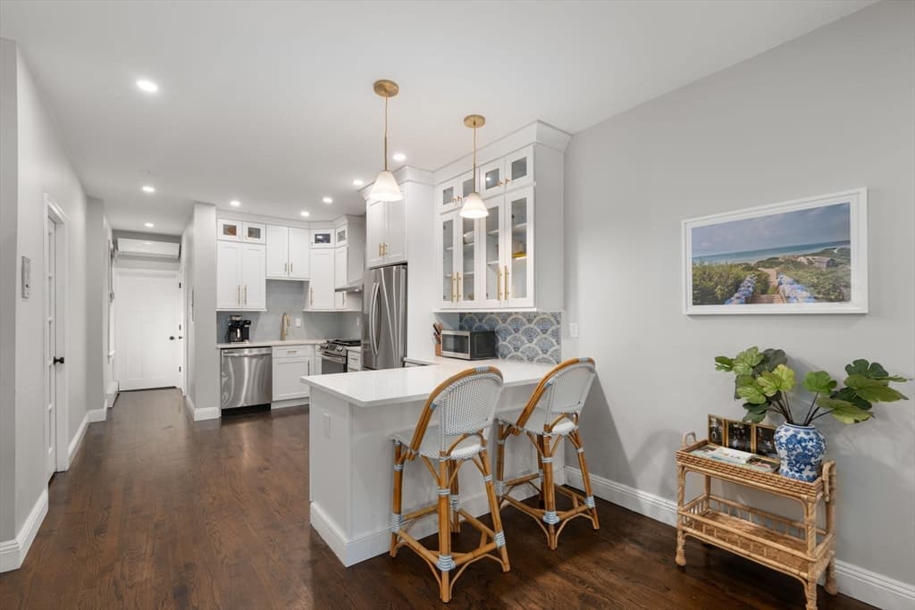 Condominium at 17 Cordis Street # 1, Boston MA 02129, Boston, photo 4 of 15