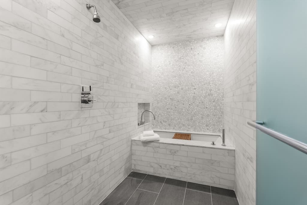 24 Sigourney St # 2, Boston MA 02130 photo 28
