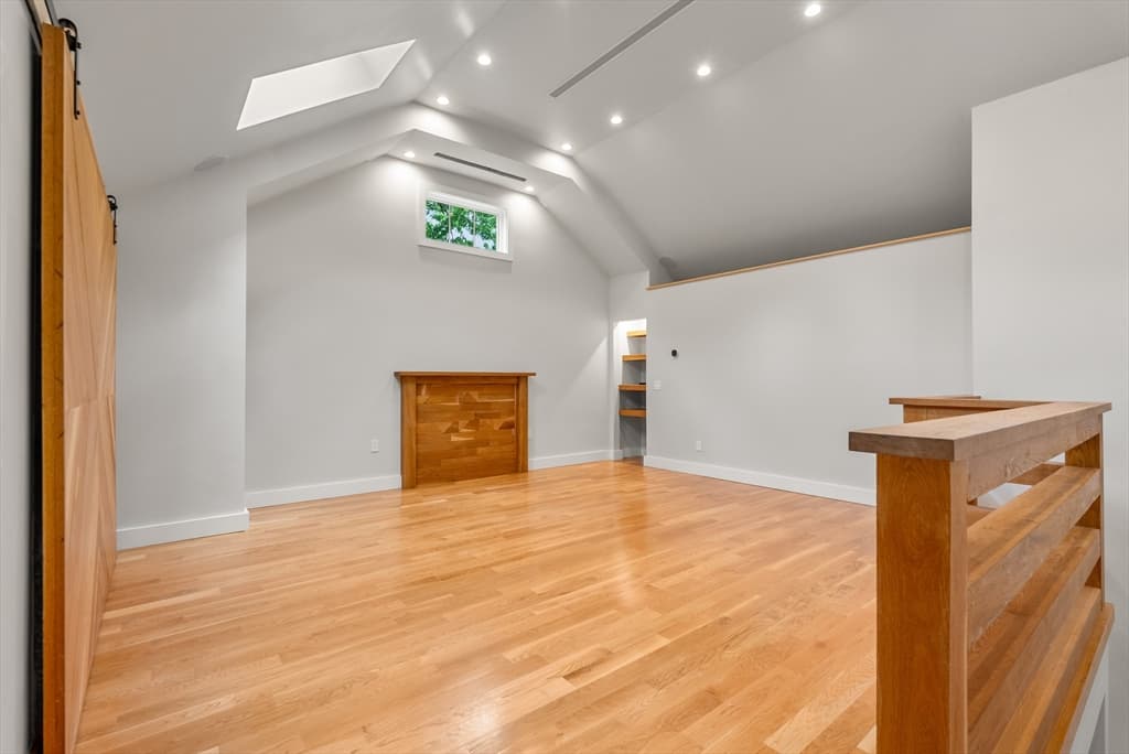 24 Sigourney St # 2, Boston MA 02130 photo 19