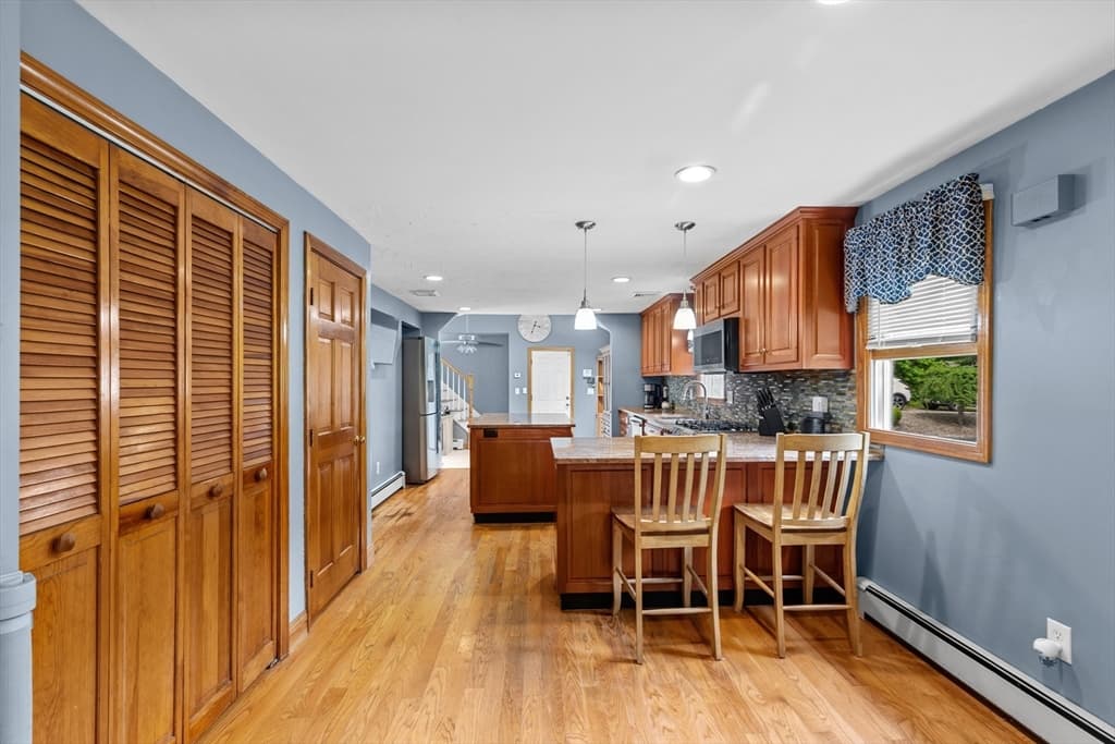 Single Family Residence at 244-244A Holmes St, Halifax MA 02338, Halifax, photo 21 of 42