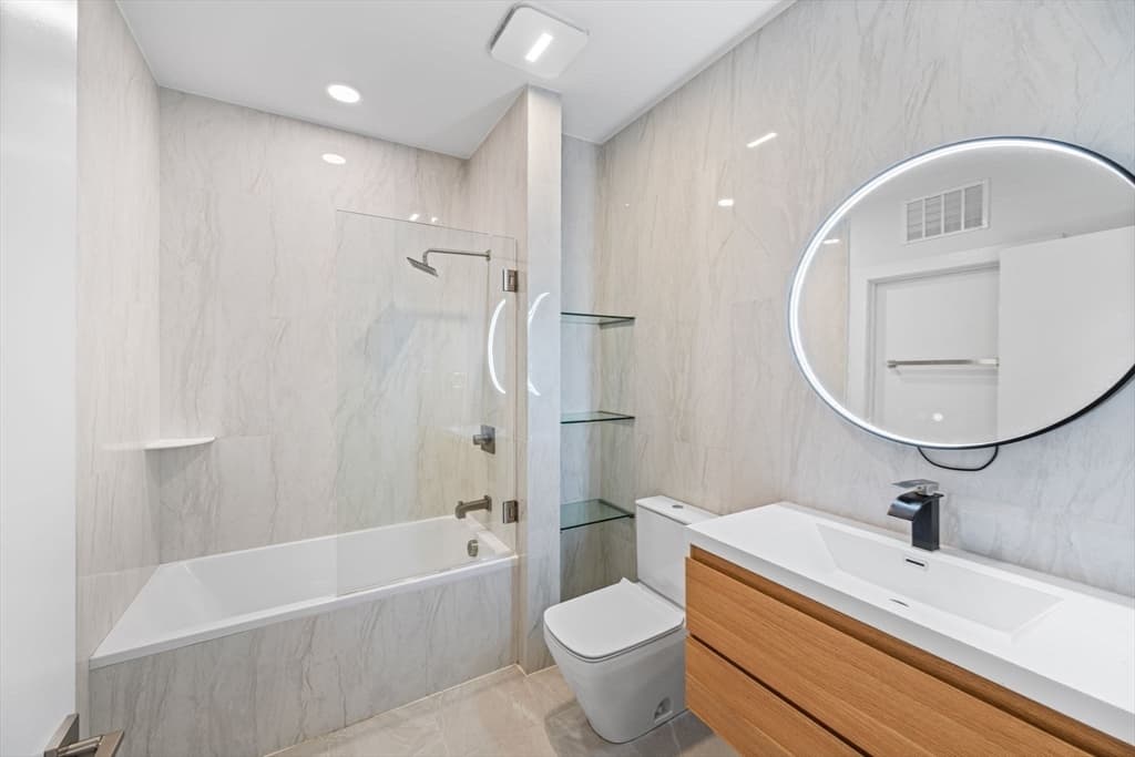 Condominium at 2 Maverick Square, Boston MA 02128, Boston, photo 19 of 24