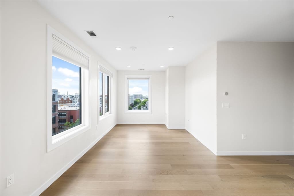 Condominium at 2 Maverick Square, Boston MA 02128, Boston, photo 8 of 24