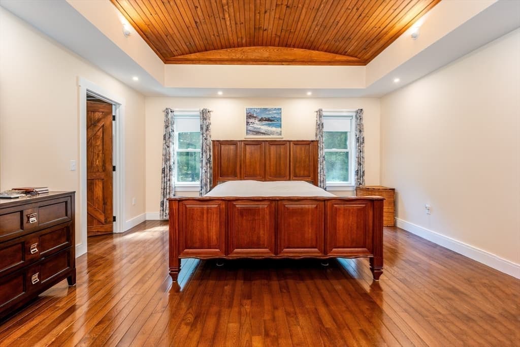 265 Cotuit Rd, Mashpee MA 02649 photo 13