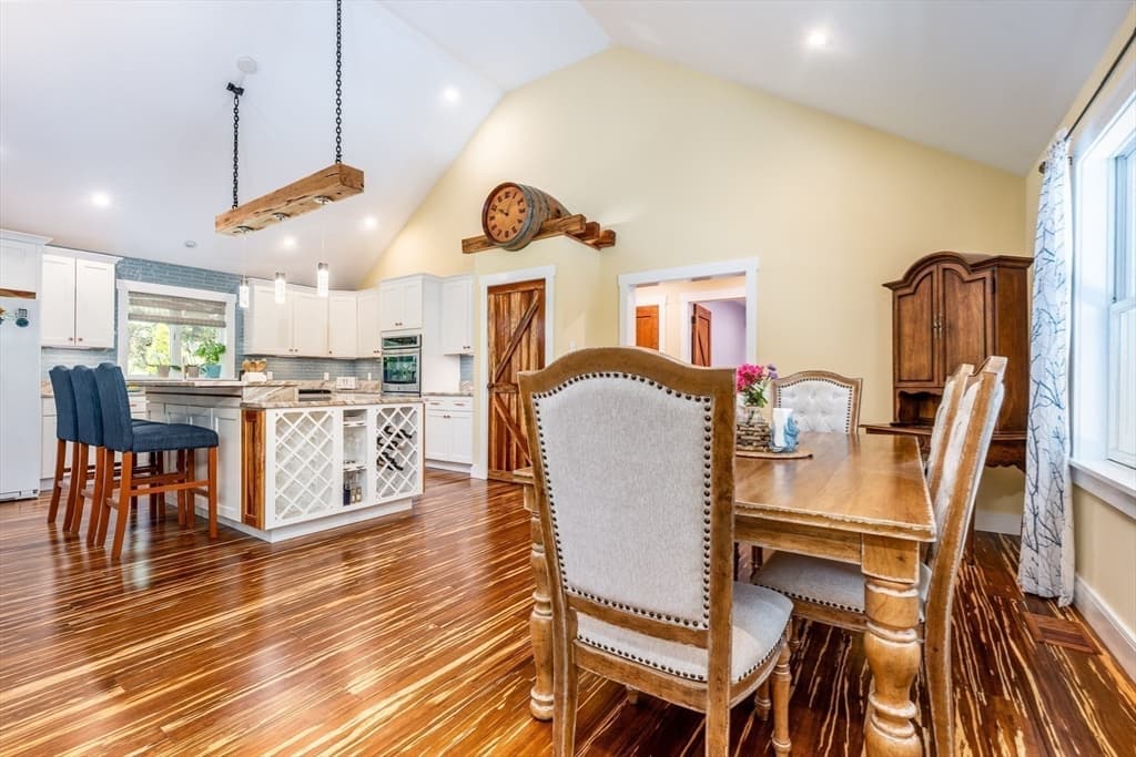 265 Cotuit Rd, Mashpee MA 02649 photo 7