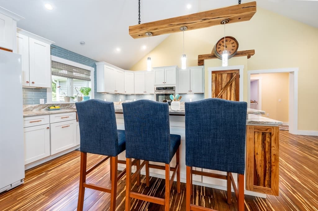 265 Cotuit Rd, Mashpee MA 02649 photo 8