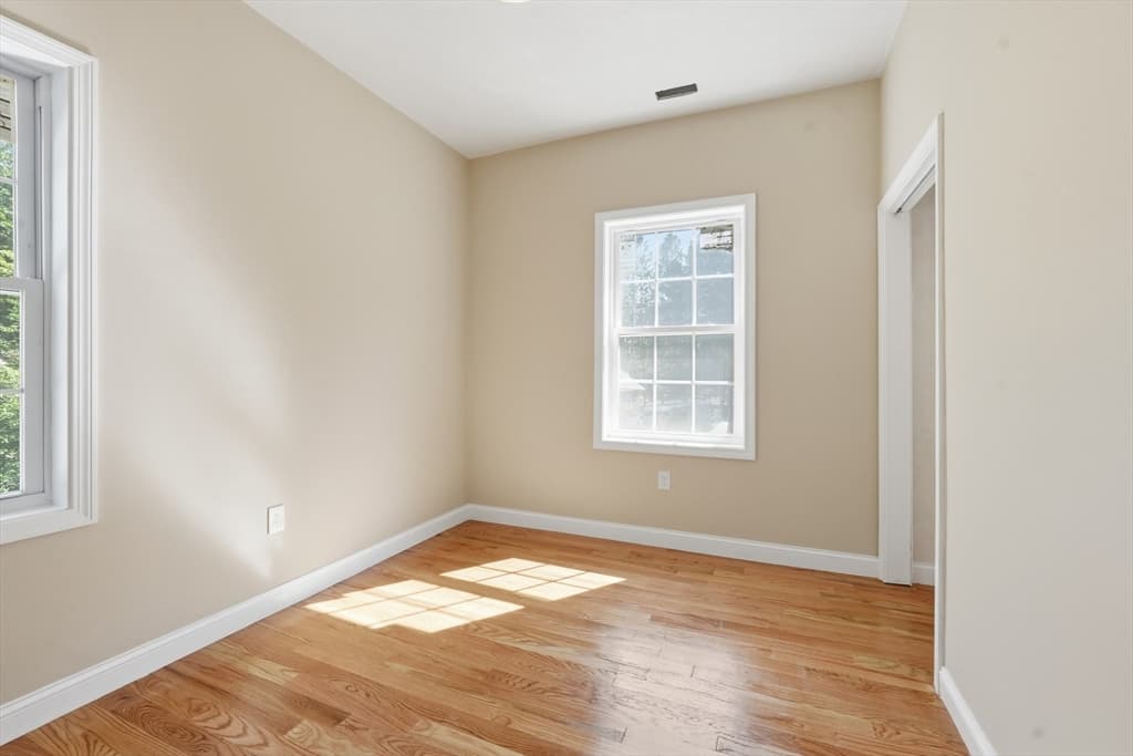 Single Family Residence at 330 Leicester St, Auburn MA 01501, photo 24 of 28