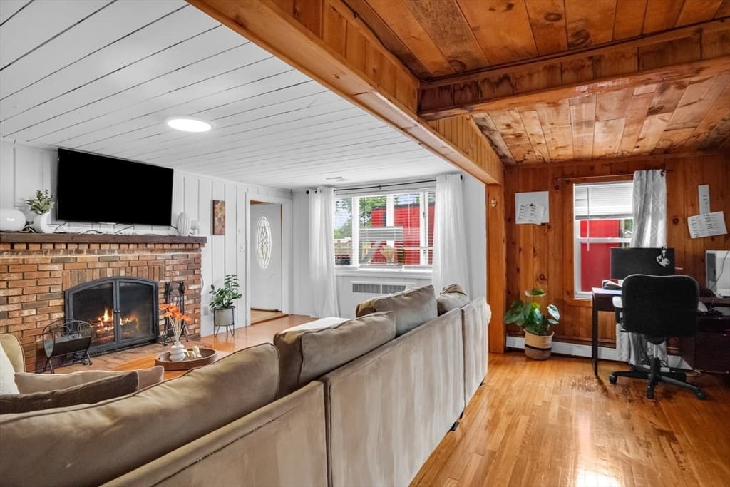 Single Family Residence at 628 Broadway - Aka Ward Ter, Lynnfield MA 01940, photo 19 of 42
