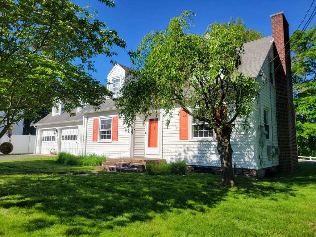 Single Family Residence at 1 Park Street, Athol MA 01331, photo 2 of 39