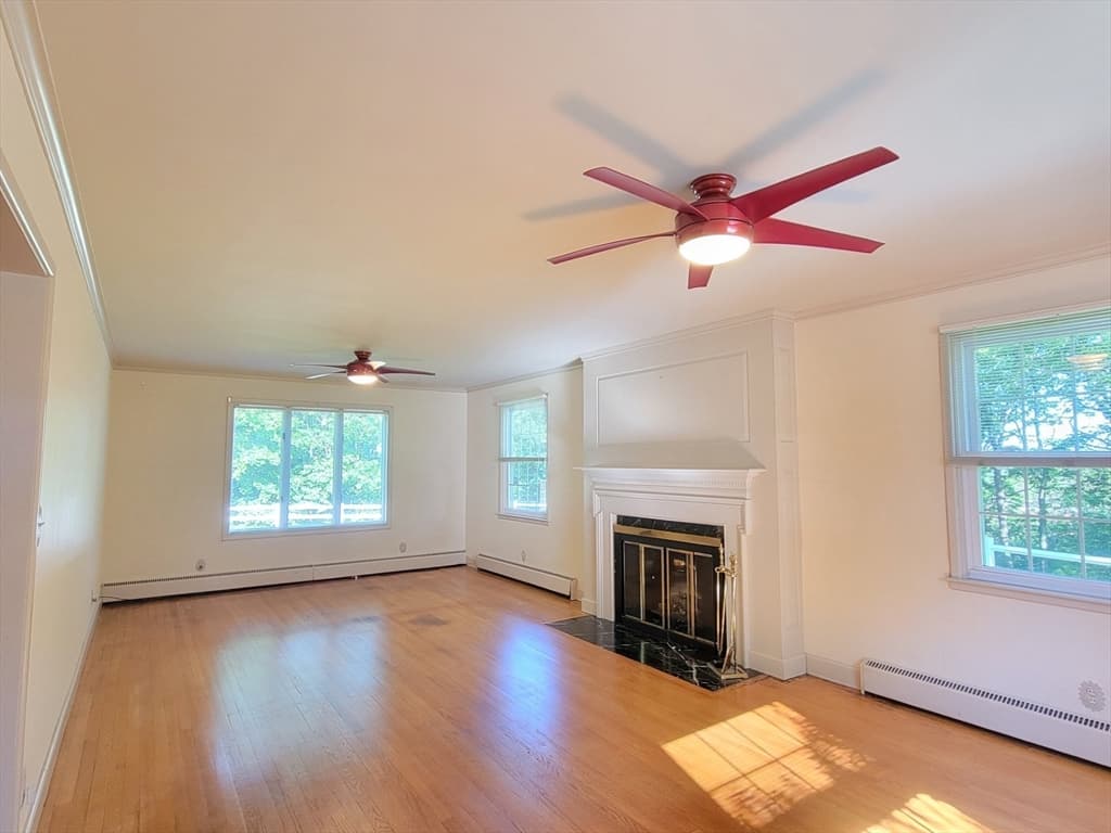 Single Family Residence at 1 Park Street, Athol MA 01331, photo 6 of 39