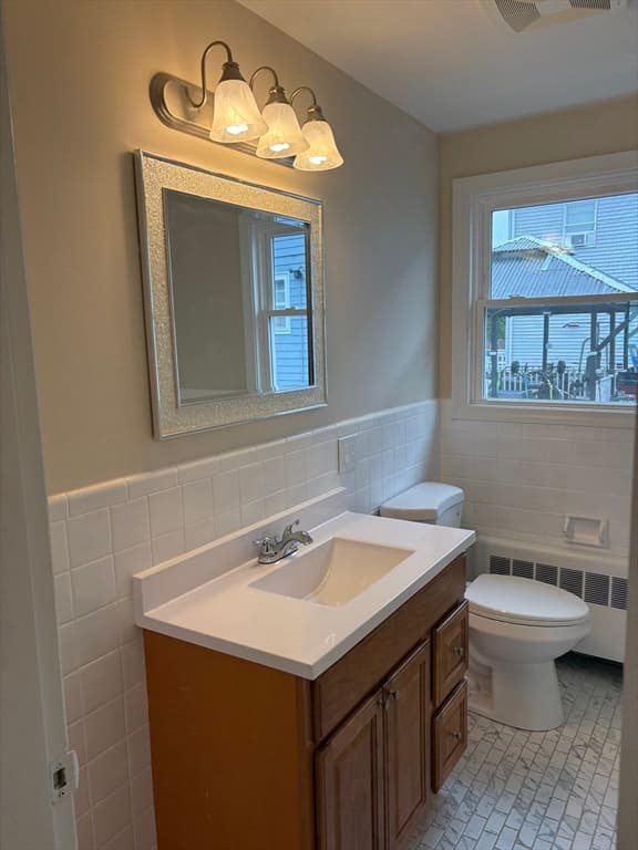 Single Family Residence at 103 Opper Street, Providence RI 02904, Providence, photo 9 of 16