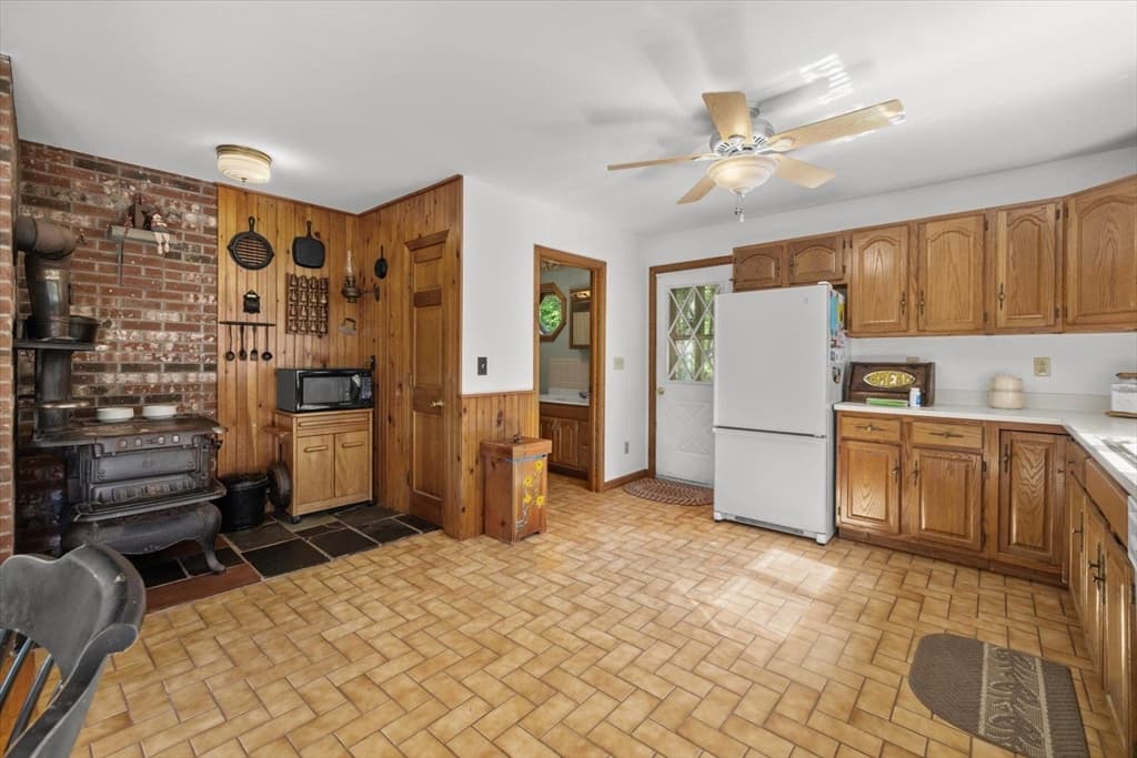 Single Family Residence at 110B High Street, Upton MA 01568, photo 17 of 42